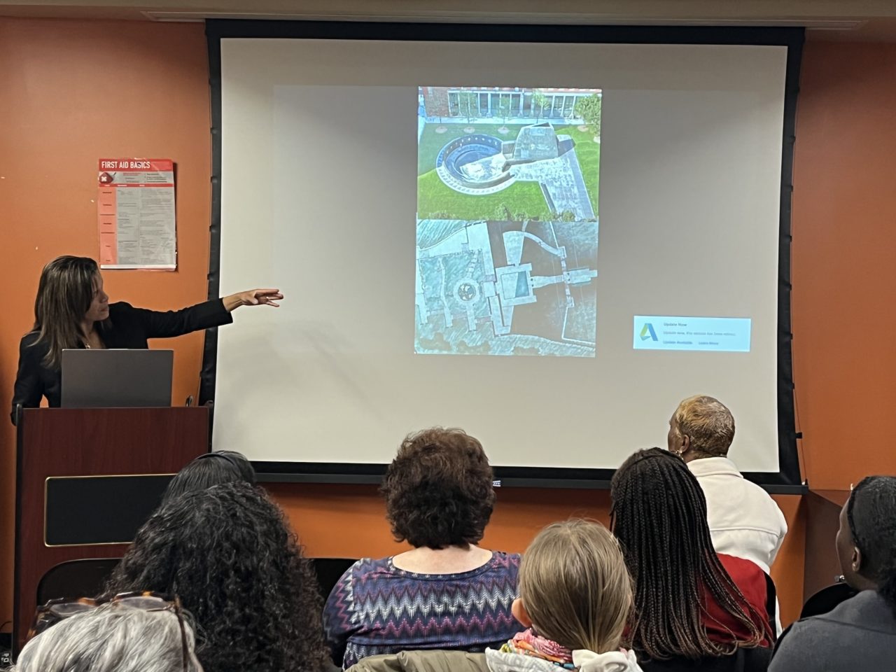 221022 WIA AfricanBurialGround Tour Selected Photos (2)