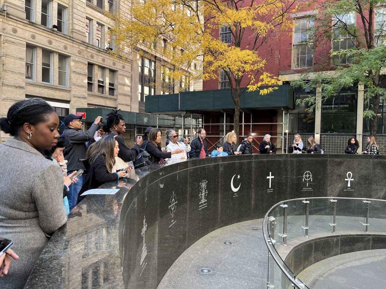 221022 WIA AfricanBurialGround Tour Selected Photos (20)