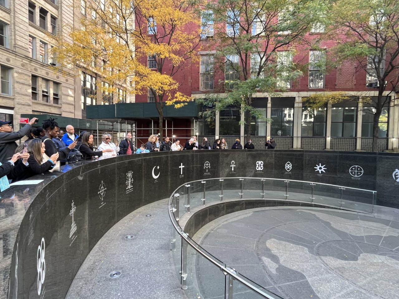 221022 WIA AfricanBurialGround Tour Selected Photos (21)