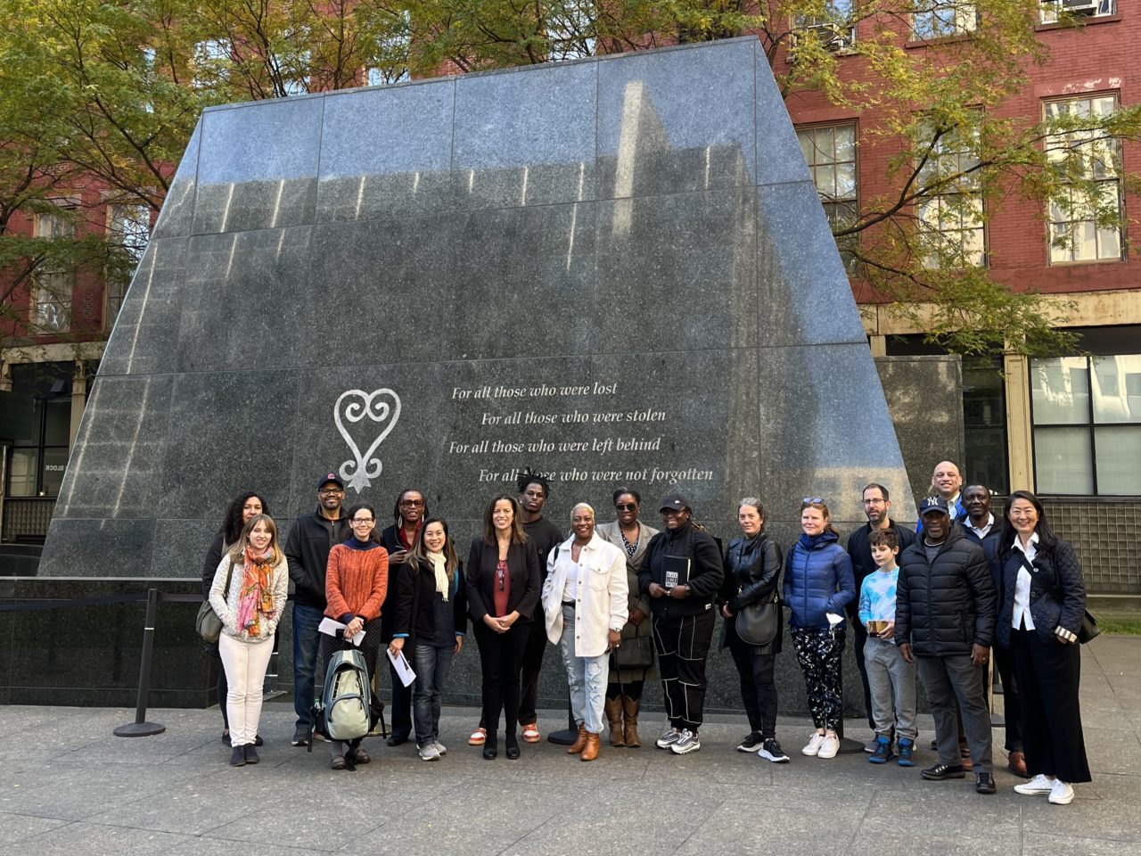 221022 WIA AfricanBurialGround Tour Selected Photos (24)