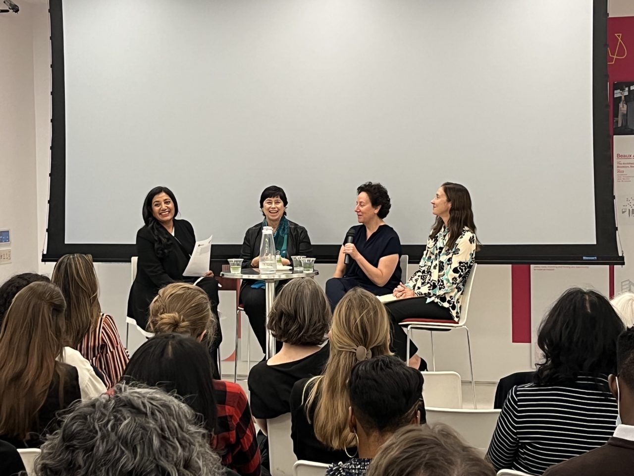 221027 WIA BookTalk Photos (10)