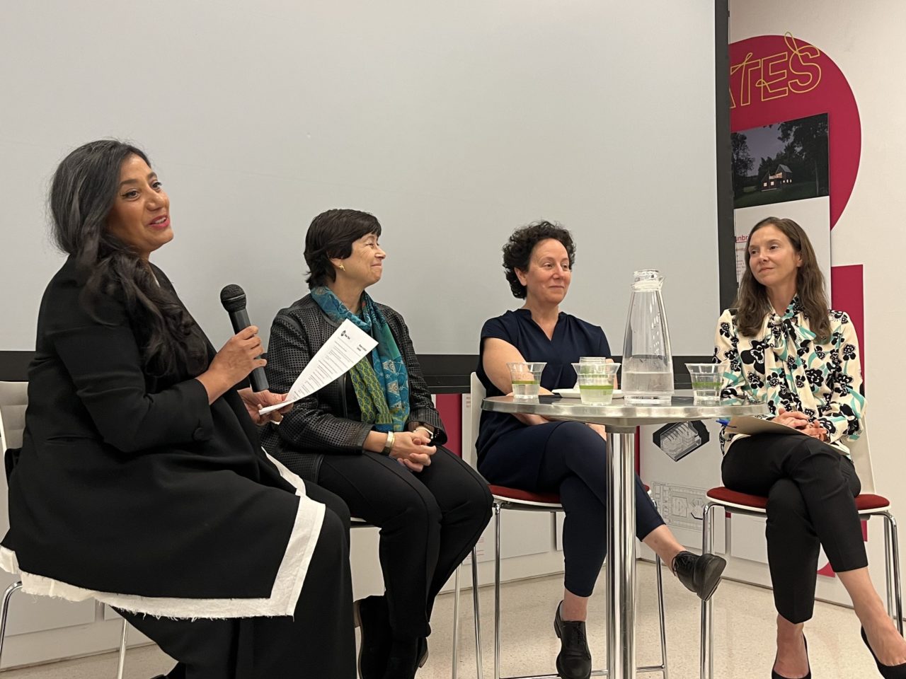 221027 WIA BookTalk Photos (13)