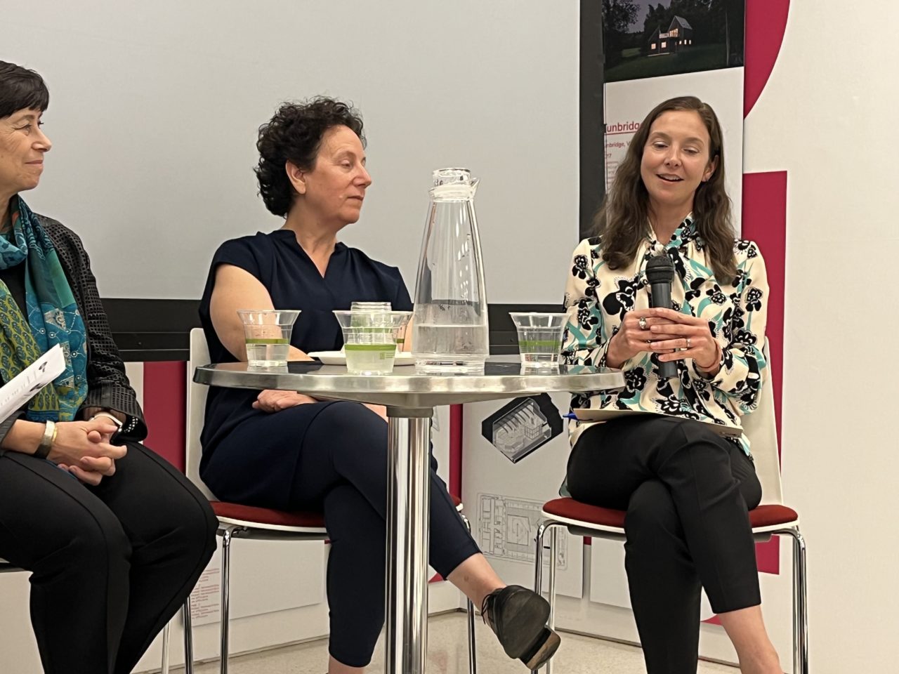 221027 WIA BookTalk Photos (14)