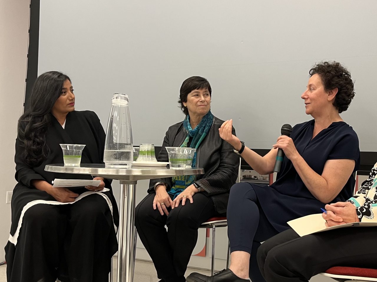 221027 WIA BookTalk Photos (18)