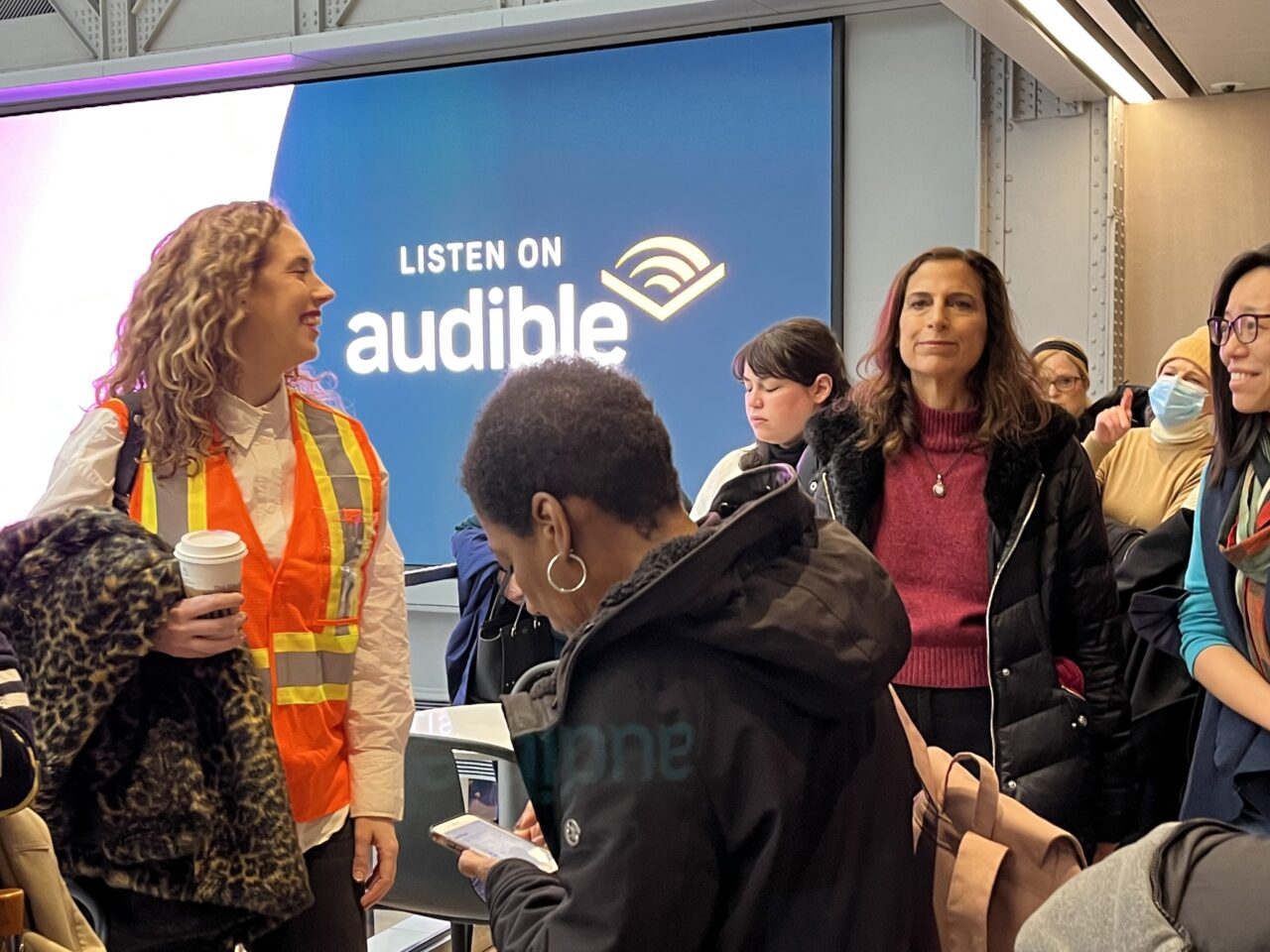 230311 WIA TI MoynihanTrainHall AmtrakMetLounge Selected Photos (14)