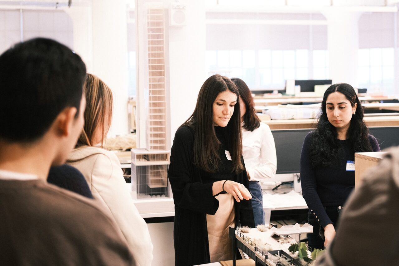 Photo: Miray Celikkol