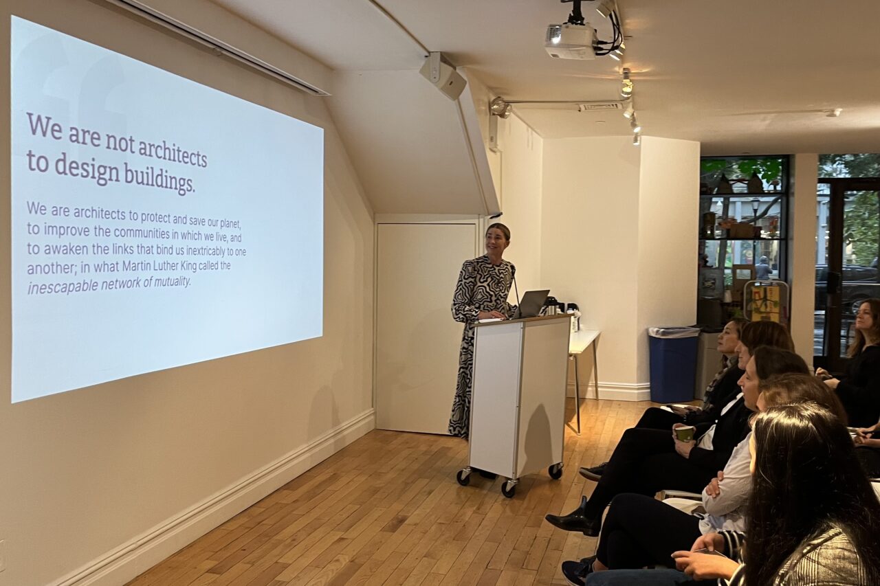 231020 WIA LeadershipTalk KatieSwenson SeletectedPhotos (18)