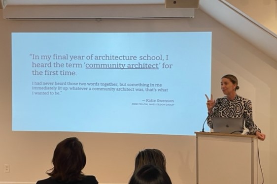 231020 WIA LeadershipTalk KatieSwenson SeletectedPhotos (3)