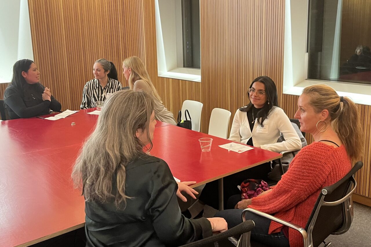 231209 AIA WIA SpeedMentoring SelectedPhotos (011)